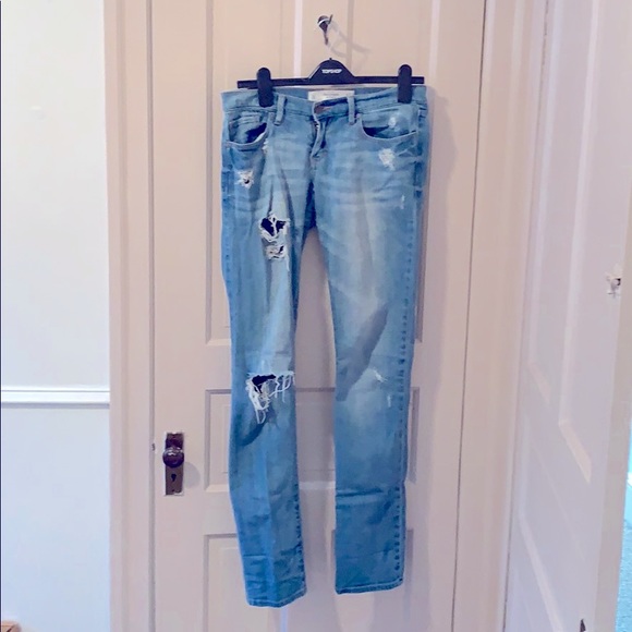 Distressed Abercrombie & Fitch jeans size 4L - Picture 1 of 2